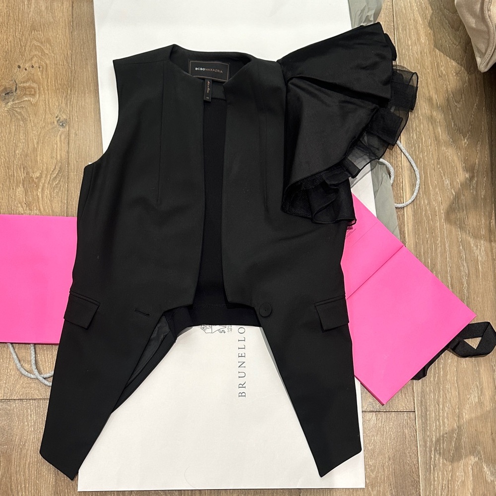BCBAXAZRIA Black Vest with bow